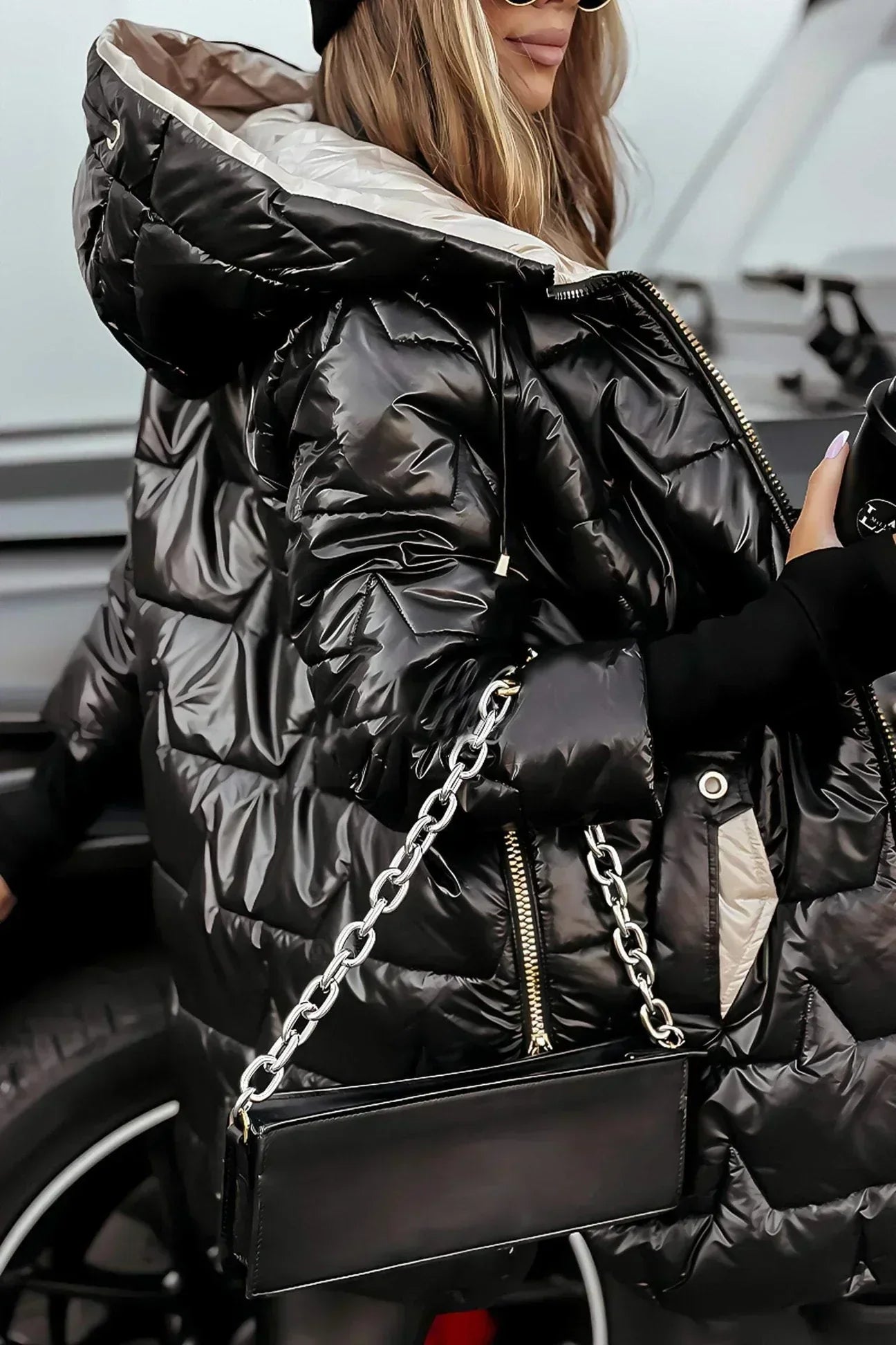 Chloe | Long and Warm quilted jacket with wraparound hood