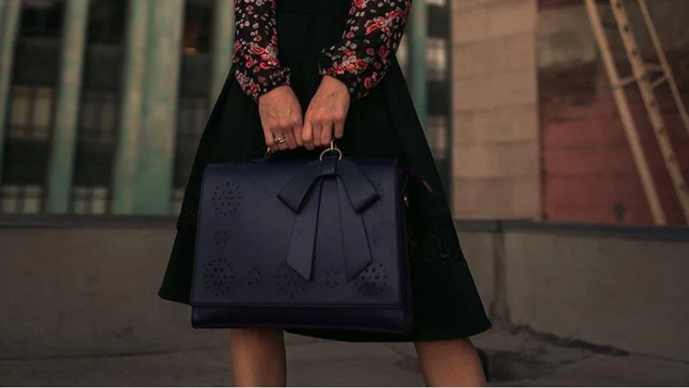 Bernadette – Crossbody Bag with Bows